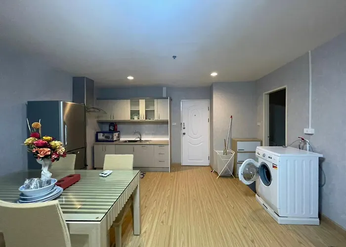 Apartment Walk Easy